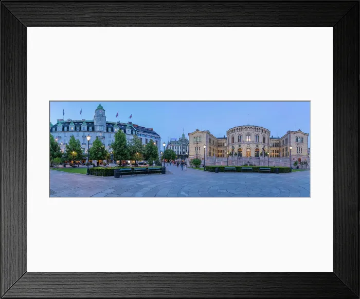 Framed Print : View of Grand Hotel and Norwegian Parliament from Eidsvolls Plass at dusk, Oslo, Norway, Scandinavia, Europe Framed Print : View of Grand Hotel and Norwegian Parliament from Eidsvolls Plass at dusk, Oslo, Norway, Scandinavia, Europe
