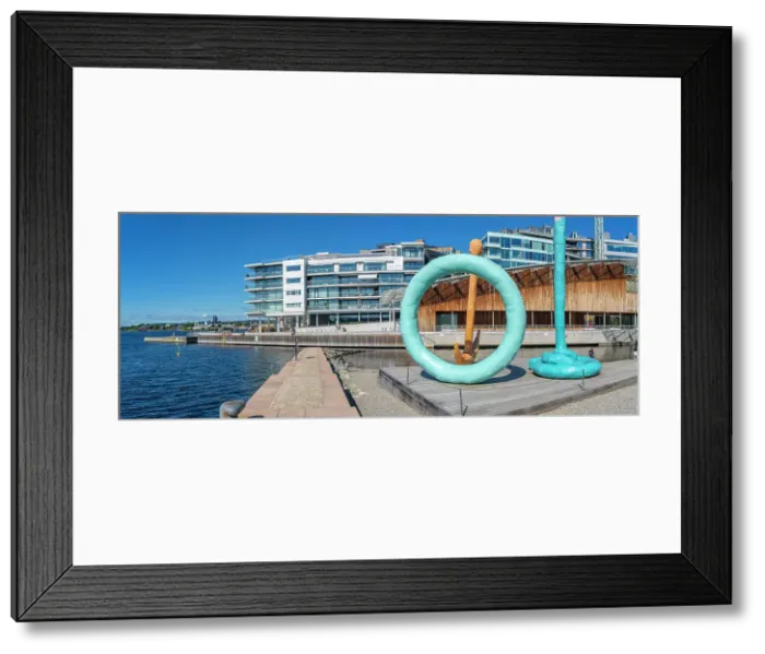 Framed Print : View of sculptures at Tjuvholmen bystrand beach, Aker Brygge, Oslo, Norway, Scandinavia, Europe Framed Print : View of sculptures at Tjuvholmen bystrand beach, Aker Brygge, Oslo, Norway, Scandinavia, Europe