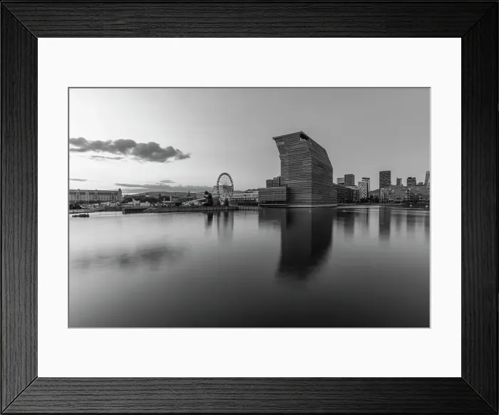 Framed Print : View of the Munch Museum and city skyline at sunset, Oslo, Norway, Scandinavia, Europe