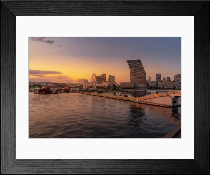 Framed Print : View of the Munch Museum and city skyline at sunset, Oslo, Norway, Scandinavia, Europe Framed Print : View of the Munch Museum and city skyline at sunset, Oslo, Norway, Scandinavia, Europe