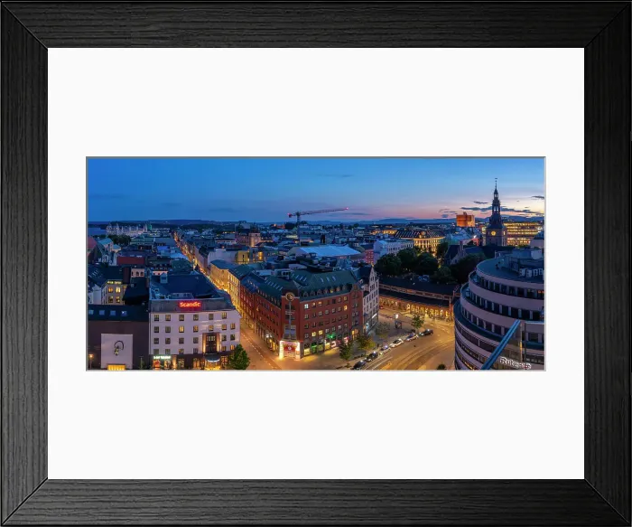 Framed Print : View of Oslo Cathedral and city skyline from elevated position at dusk, Oslo, Norway, Scandinavia, Europe