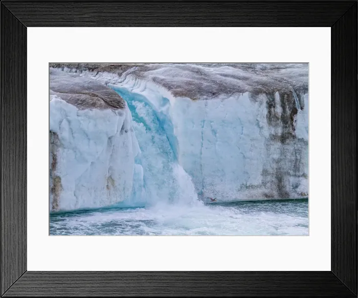 Framed Print : The Negribreen (Negri Glacier), in Olav V Land on the island of Spitsbergen in the Svalbard Archipelago, Norway, Arctic, Europe Framed Print : The Negribreen (Negri Glacier), in Olav V Land on the island of Spitsbergen in the Svalbard Archipelago, Norway, Arctic, Europe