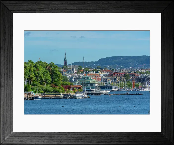 Framed Print : View of Oslo skyline from Langviksbukta, Bygdoynesveien, Oslo, Norway, Scandinavia, Europe Framed Print : View of Oslo skyline from Langviksbukta, Bygdoynesveien, Oslo, Norway, Scandinavia, Europe