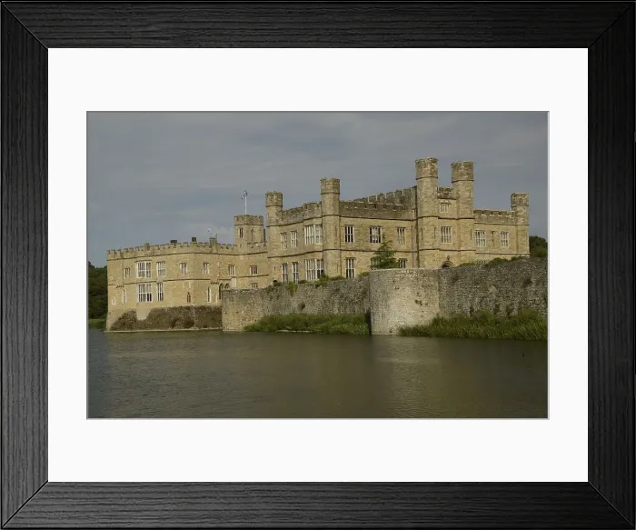 Framed Print : Leeds Castle near Maidstone, Kent, England, United Kingdom, Europe Framed Print : Leeds Castle near Maidstone, Kent, England, United Kingdom, Europe