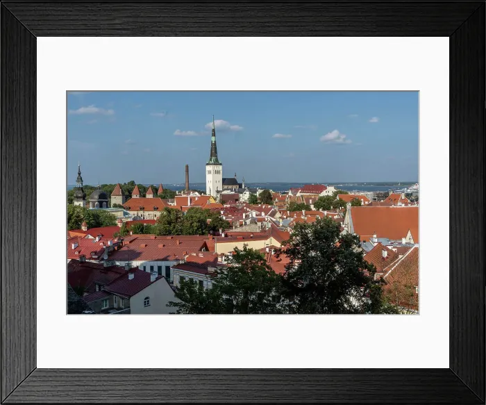 Framed Print : Views of old historical and traditional buildings, Old Town, UNESCO World Heritage Site, in central Tallinn, Estonia, Europe Framed Print : Views of old historical and traditional buildings, Old Town, UNESCO World Heritage Site, in central Tallinn, Estonia, Europe