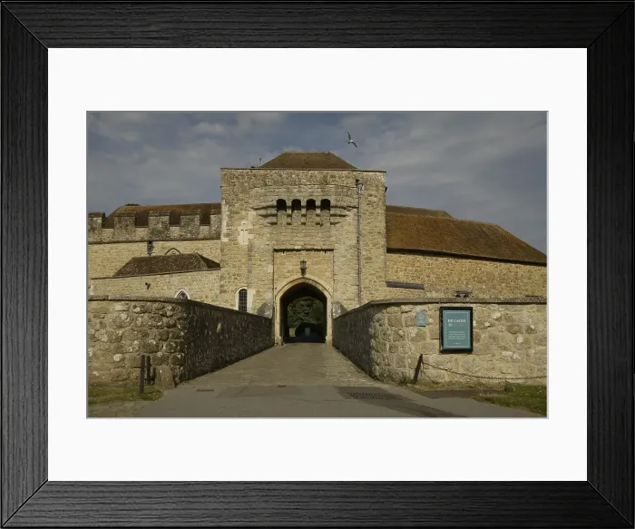 Framed Print : Leeds Castle near Maidstone, Kent, England, United Kingdom, Europe Framed Print : Leeds Castle near Maidstone, Kent, England, United Kingdom, Europe