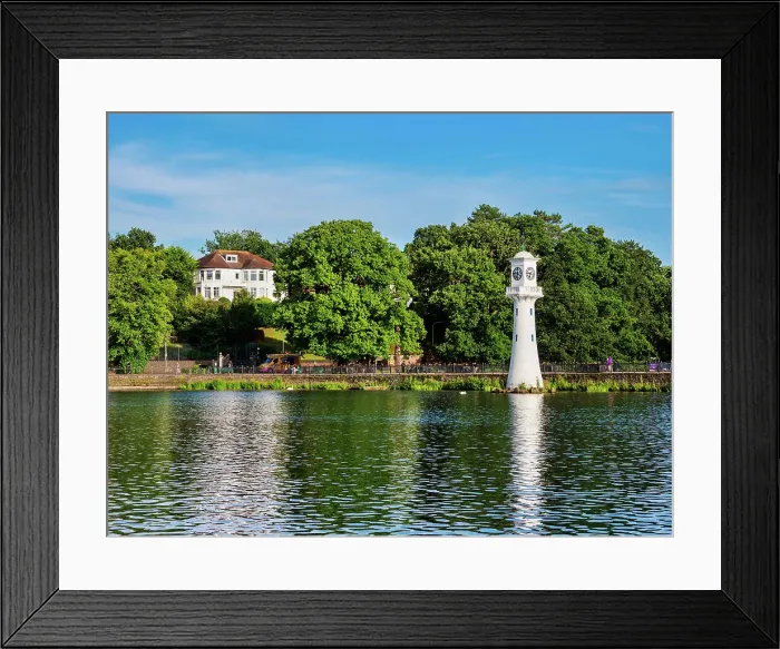 Framed Print : The Scott Memorial Lighthouse at Roath Park Lake, Cardiff, Wales, United Kingdom, Europe
