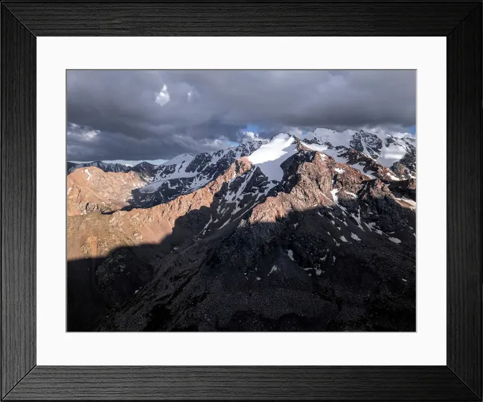 Framed Print : Snow-capped peaks and lush valleys at sunset showcased in a stunning landscape, Kyrgyzstan, Central Asia, Asia Framed Print : Snow-capped peaks and lush valleys at sunset showcased in a stunning landscape, Kyrgyzstan, Central Asia, Asia