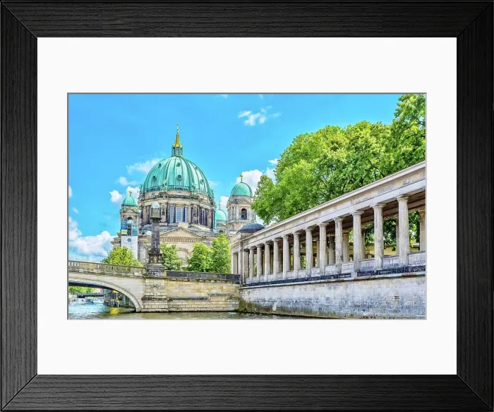 Framed Print : Berlin Cathedral (Berliner Dom), completed in the Baroque style in 1905, a Protestant church, damaged in World War 2, repaired between 1975 and 1993, seen from the River Spree, Berlin, Germany, Europe