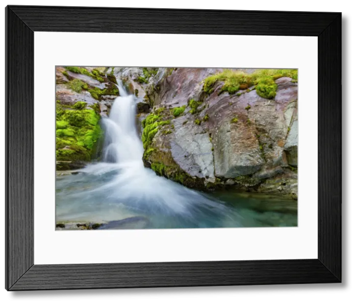 Framed Print : Views of a waterfall in Fortuna Bay on the northern coast of South Georgia, Southern Ocean, Polar Regions Framed Print : Views of a waterfall in Fortuna Bay on the northern coast of South Georgia, Southern Ocean, Polar Regions