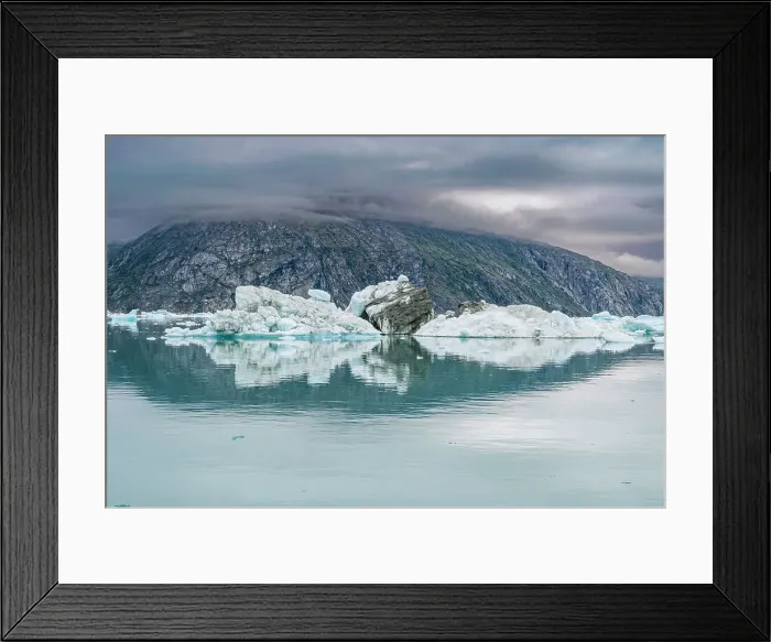 Framed Print : Floating icebergs in the Nuuk Icefjord, Western Greenland, Denmark, Polar Regions Framed Print : Floating icebergs in the Nuuk Icefjord, Western Greenland, Denmark, Polar Regions