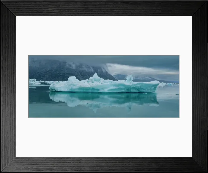 Framed Print : Floating icebergs in the Nuuk Icefjord, Western Greenland, Denmark, Polar Regions Framed Print : Floating icebergs in the Nuuk Icefjord, Western Greenland, Denmark, Polar Regions