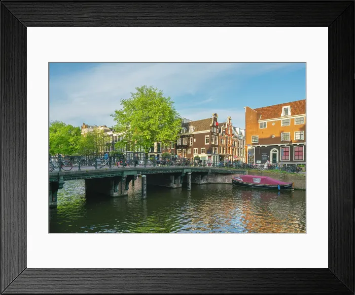 Framed Print : Bridge over Keizersgracht canal at sunset, Amsterdam, The Netherlands, Europe Framed Print : Bridge over Keizersgracht canal at sunset, Amsterdam, The Netherlands, Europe