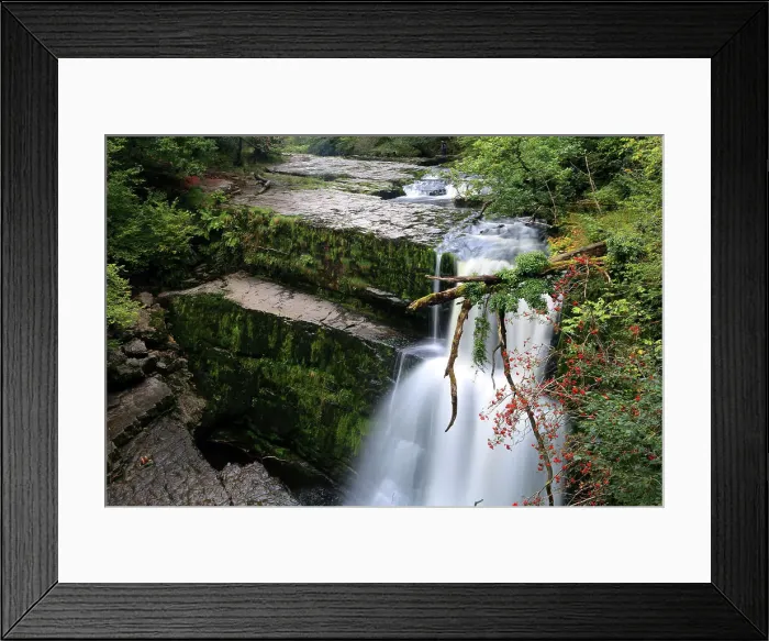 Framed Print : Sgwd Clun-Gwyn waterfall, Ystradfellte, Brecon Beacons, Powys, Wales, United Kingdom, Europe Framed Print : Sgwd Clun-Gwyn waterfall, Ystradfellte, Brecon Beacons, Powys, Wales, United Kingdom, Europe