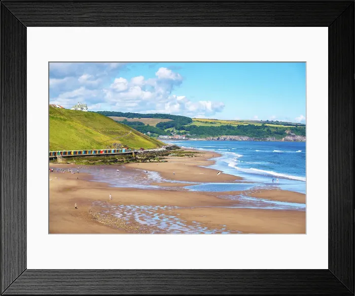 Framed Print : View over Whitby Sands (West Cliff) beach, Whitby, North Yorkshire, England, United Kingdom Framed Print : View over Whitby Sands (West Cliff) beach, Whitby, North Yorkshire, England, United Kingdom