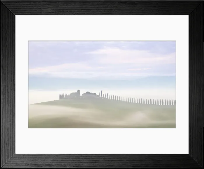 Framed Print : Misty morning in the Val d'Orcia, UNESCO, Tuscany, Italy Framed Print : Misty morning in the Val d'Orcia, UNESCO, Tuscany, Italy