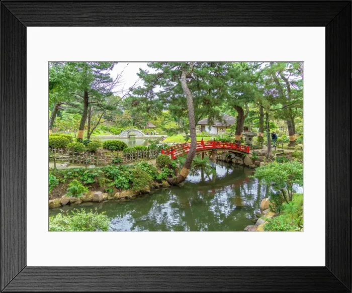 Framed Print : View of red footbridge over Takueichi Pond in Shukkeien Garden, Kaminoboricho, Naka Ward, Hiroshima, Honshu, Japan Framed Print : View of red footbridge over Takueichi Pond in Shukkeien Garden, Kaminoboricho, Naka Ward, Hiroshima, Honshu, Japan
