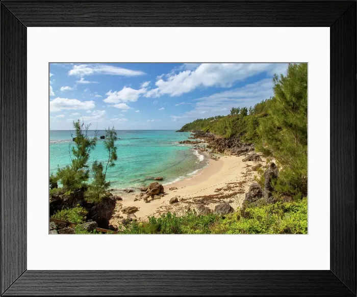 Framed Print : Church Bay, popular beach for swimming and snorkelling, Southampton Parish, Bermuda Framed Print : Church Bay, popular beach for swimming and snorkelling, Southampton Parish, Bermuda
