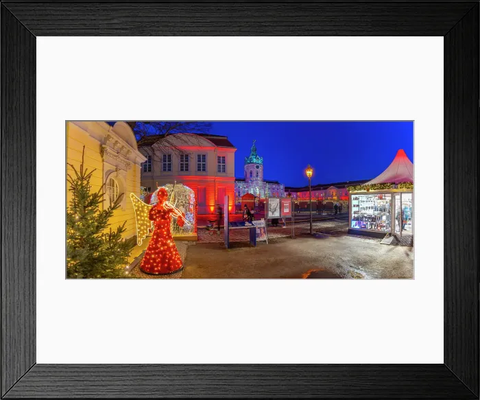 Framed Print : View of Christmas market at Charlottenburg Palace in Schloss Charlottenburg at dusk, Berlin, Germany Framed Print : View of Christmas market at Charlottenburg Palace in Schloss Charlottenburg at dusk, Berlin, Germany