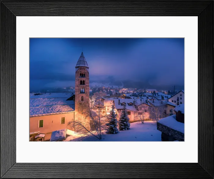 Framed Print : Church of Saint Pantalon and snow covered town centre and mountainous background in winter at dusk, Courmayeur, Aosta Valley, Italian Alps, Italy Framed Print : Church of Saint Pantalon and snow covered town centre and mountainous background in winter at dusk, Courmayeur, Aosta Valley, Italian Alps, Italy