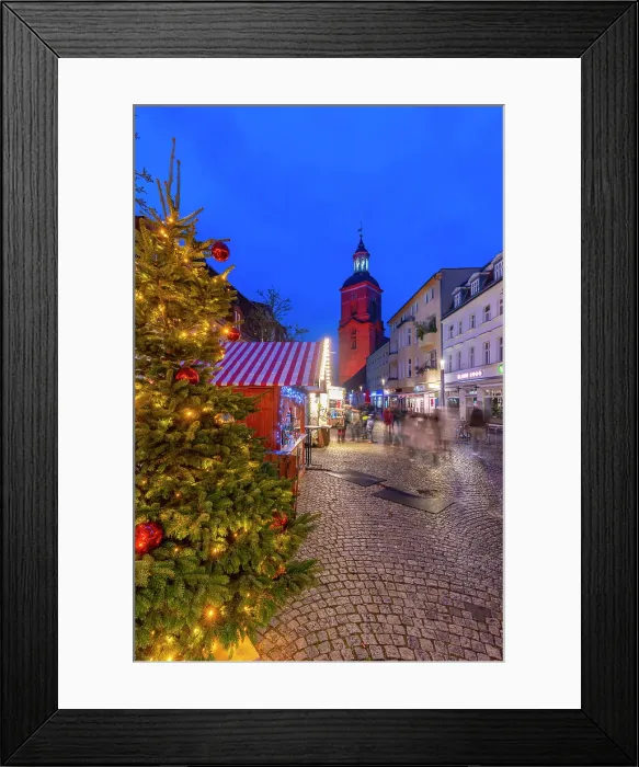 Framed Print : Christmas Market stalls in the market square in Altstadt Spandau at dusk, Spandau, Berlin, Germany Framed Print : Christmas Market stalls in the market square in Altstadt Spandau at dusk, Spandau, Berlin, Germany