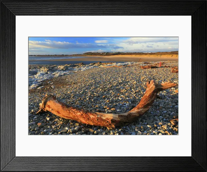 Framed Print : River Ogmore estuary, Ogmore-by-Sea, Bridgend, South Wales, United Kingdom Framed Print : River Ogmore estuary, Ogmore-by-Sea, Bridgend, South Wales, United Kingdom
