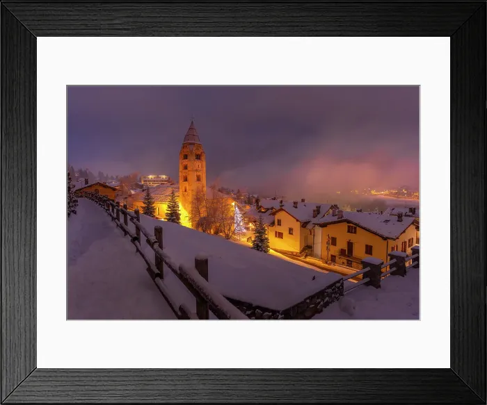 Framed Print : Church of Saint Pantalon and snow covered town centre and mountainous background in winter at dusk, Courmayeur, Aosta Valley, Italian Alps, Italy Framed Print : Church of Saint Pantalon and snow covered town centre and mountainous background in winter at dusk, Courmayeur, Aosta Valley, Italian Alps, Italy