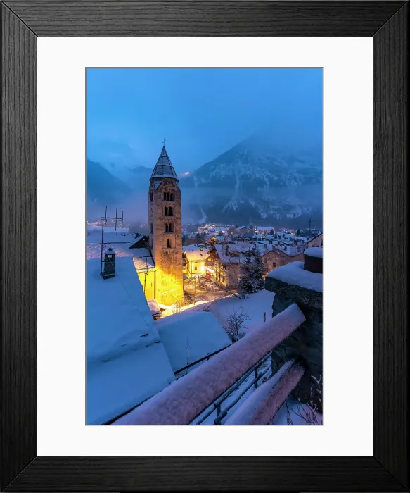 Framed Print : Church of Saint Pantalon and snow covered town centre and mountainous background in winter at dusk, Courmayeur, Aosta Valley, Italian Alps, Italy Framed Print : Church of Saint Pantalon and snow covered town centre and mountainous background in winter at dusk, Courmayeur, Aosta Valley, Italian Alps, Italy