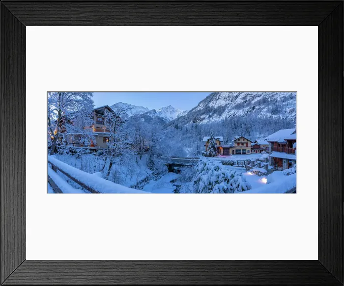 Framed Print : View of chalets and snow covered mountains in Courmayeur before dawn in winter, Courmayeur, Aosta Valley, Italian Alps, Italy Framed Print : View of chalets and snow covered mountains in Courmayeur before dawn in winter, Courmayeur, Aosta Valley, Italian Alps, Italy