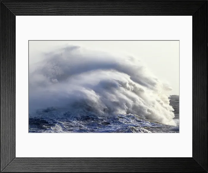 Framed Print : Storm waves (Storm Eowyn), Porthcawl Pier, South Wales, United Kingdom