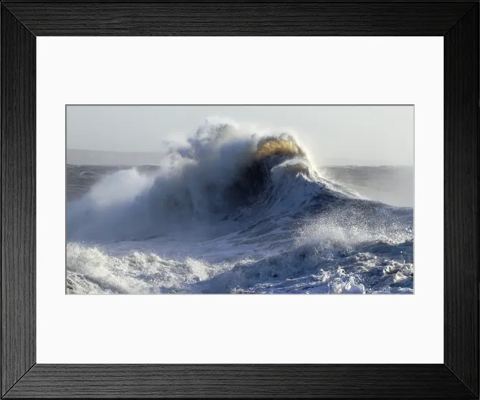 Framed Print : Storm waves (Storm Eowyn), Porthcawl Pier, South Wales, United Kingdom