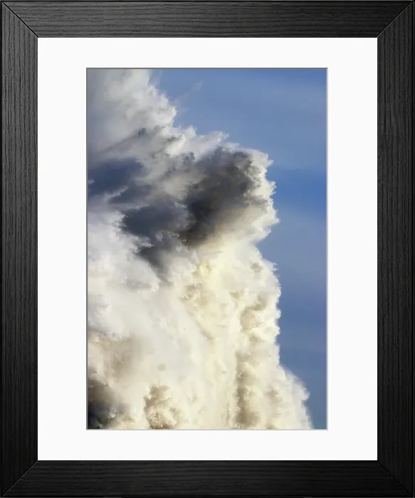 Framed Print : Storm waves (Storm Eowyn), Porthcawl Pier, South Wales, United Kingdom