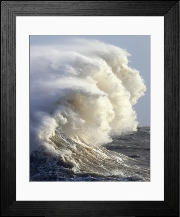 Framed Print : Storm waves (Storm Eowyn), Porthcawl Pier, South Wales, United Kingdom