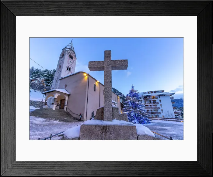 Framed Print : View of Christmas tree and Church of Saint Pantalon in Piazza Abbe Henry at dusk, Courmayeur, Aosta Valley, Italian Alps, Italy Framed Print : View of Christmas tree and Church of Saint Pantalon in Piazza Abbe Henry at dusk, Courmayeur, Aosta Valley, Italian Alps, Italy