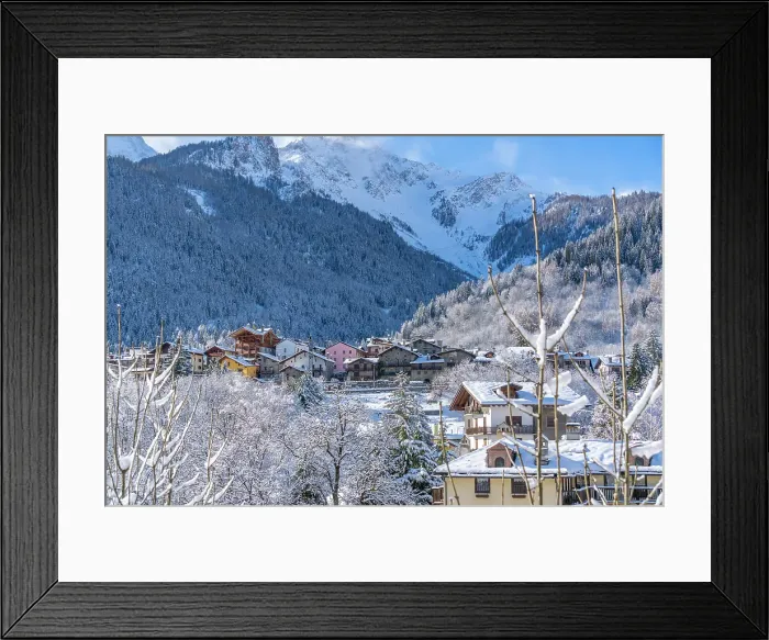 Framed Print : View of snow covered trees, mountains and Dolonne from Courmayeur in winter, Courmayeur, Aosta Valley, Italian Alps, Italy