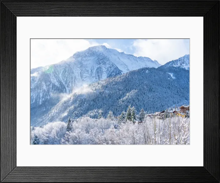 Framed Print : View of snow covered chalets, trees and mountains from Dolonne in winter, Courmayeur, Aosta Valley, Italian Alps, Italy Framed Print : View of snow covered chalets, trees and mountains from Dolonne in winter, Courmayeur, Aosta Valley, Italian Alps, Italy