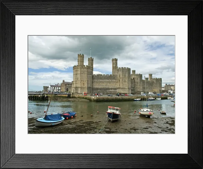 Framed Print : Caernarfon Castle, UNESCO, Wales, United Kingdom Framed Print : Caernarfon Castle, UNESCO, Wales, United Kingdom
