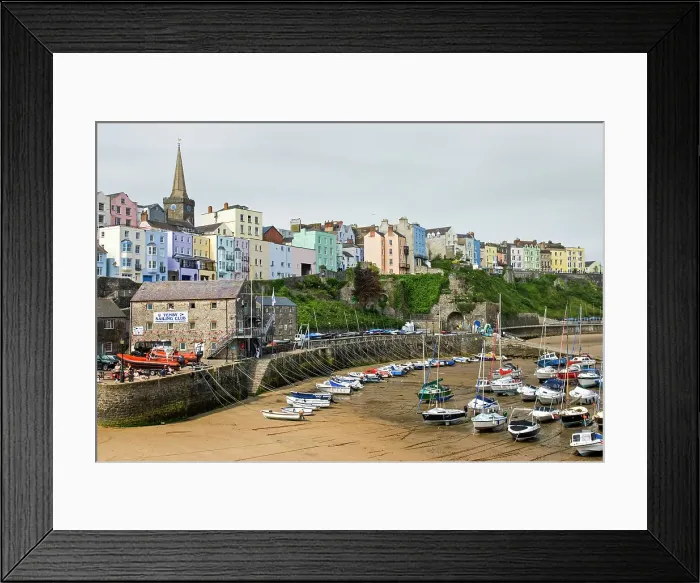 Framed Print : Tenby's harbour, Carmarthen Bay, Tenby, Pembrokeshire, south-west Wales, United Kingdom Framed Print : Tenby's harbour, Carmarthen Bay, Tenby, Pembrokeshire, south-west Wales, United Kingdom