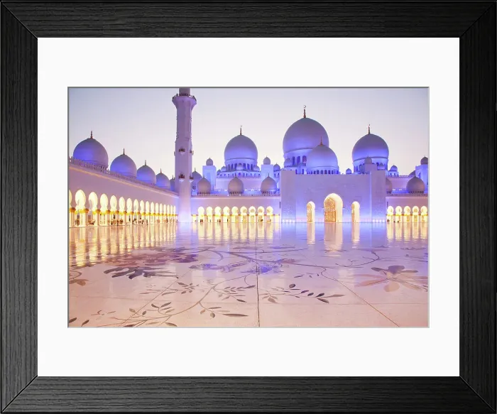 Framed Print : Sheikh Zayed Grand Mosque at dusk, Abu Dhabi, United Arab Emirates Framed Print : Sheikh Zayed Grand Mosque at dusk, Abu Dhabi, United Arab Emirates
