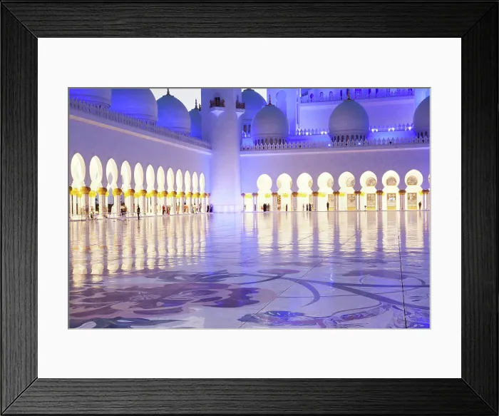 Framed Print : Sheikh Zayed Grand Mosque at dusk, Abu Dhabi, United Arab Emirates Framed Print : Sheikh Zayed Grand Mosque at dusk, Abu Dhabi, United Arab Emirates