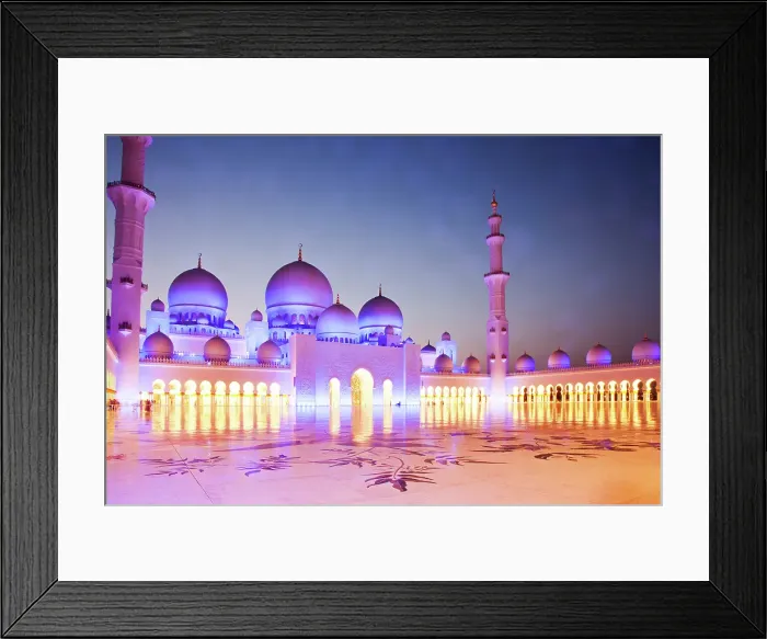 Framed Print : Sheikh Zayed Grand Mosque at dusk, Abu Dhabi, United Arab Emirates Framed Print : Sheikh Zayed Grand Mosque at dusk, Abu Dhabi, United Arab Emirates