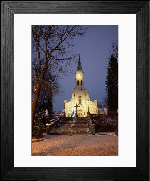 Framed Print : Famous Krupowki street in winter in Zakopane, Poland Framed Print : Famous Krupowki street in winter in Zakopane, Poland