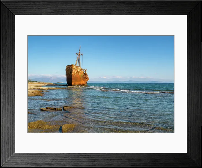 Framed Print : Dimitrios boat shipwreck on a sandy beach near Gythio, Peloponnese, Greece