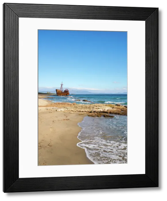 Framed Print : Dimitrios boat shipwreck on a sandy beach near Gythio, Peloponnese, Greece Framed Print : Dimitrios boat shipwreck on a sandy beach near Gythio, Peloponnese, Greece