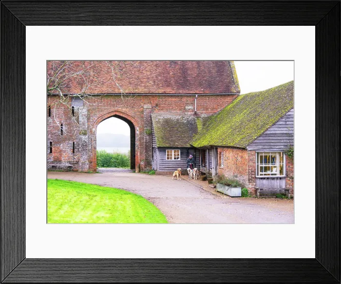 Framed Print : View towards Tudor barn in the Sissinghurst Castle Garden, Kent, England, United Kingdom Framed Print : View towards Tudor barn in the Sissinghurst Castle Garden, Kent, England, United Kingdom