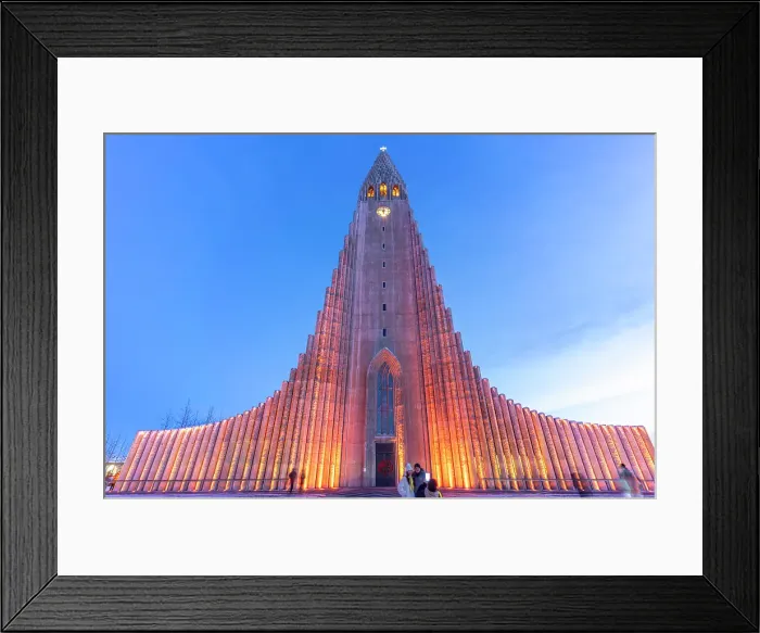 Framed Print : View of Hallgrimskirkja church illuminated at dusk in winter, Reykjavik, Iceland Framed Print : View of Hallgrimskirkja church illuminated at dusk in winter, Reykjavik, Iceland