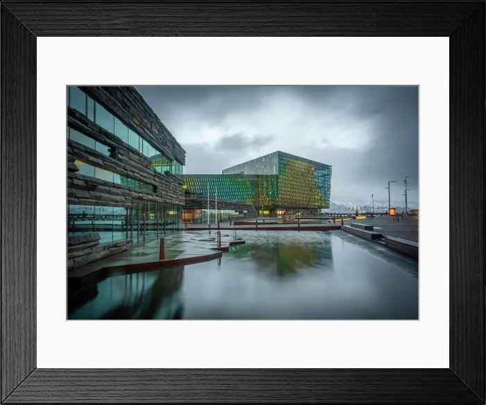 Framed Print : View of the Harpa Concert Hall and Conference Centre, Reykjavik, Iceland Framed Print : View of the Harpa Concert Hall and Conference Centre, Reykjavik, Iceland