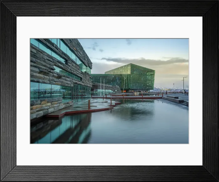 Framed Print : View of the Harpa Concert Hall and Conference Centre, Reykjavik, Iceland Framed Print : View of the Harpa Concert Hall and Conference Centre, Reykjavik, Iceland