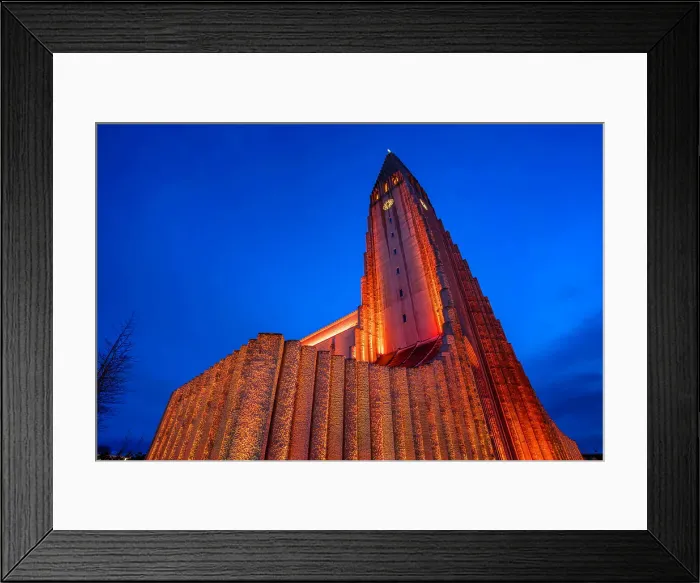 Framed Print : View of Hallgrimskirkja church illuminated at dusk in winter, Reykjavik, Iceland Framed Print : View of Hallgrimskirkja church illuminated at dusk in winter, Reykjavik, Iceland