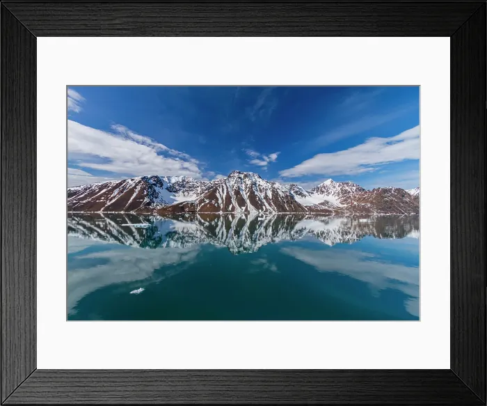Framed Print : A view of Krossfjorden (Cross Fjord) on the northwestern side of Spitsbergen Island in the Svalbard Archipelago, Norway Framed Print : A view of Krossfjorden (Cross Fjord) on the northwestern side of Spitsbergen Island in the Svalbard Archipelago, Norway